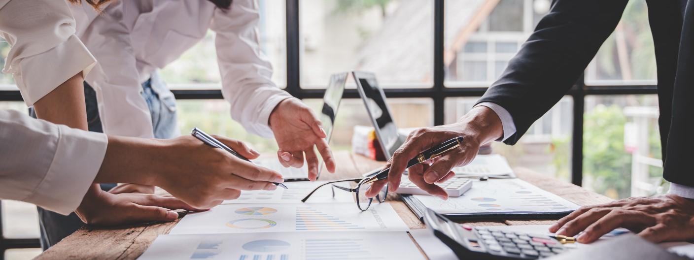 How to optimise building systems? Focus on energy savings and indoor environment