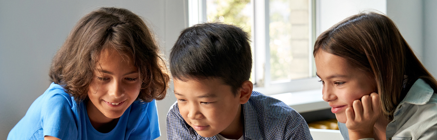 The transition from an outdoor summer to an indoor classroom environment – Exposure and immunity